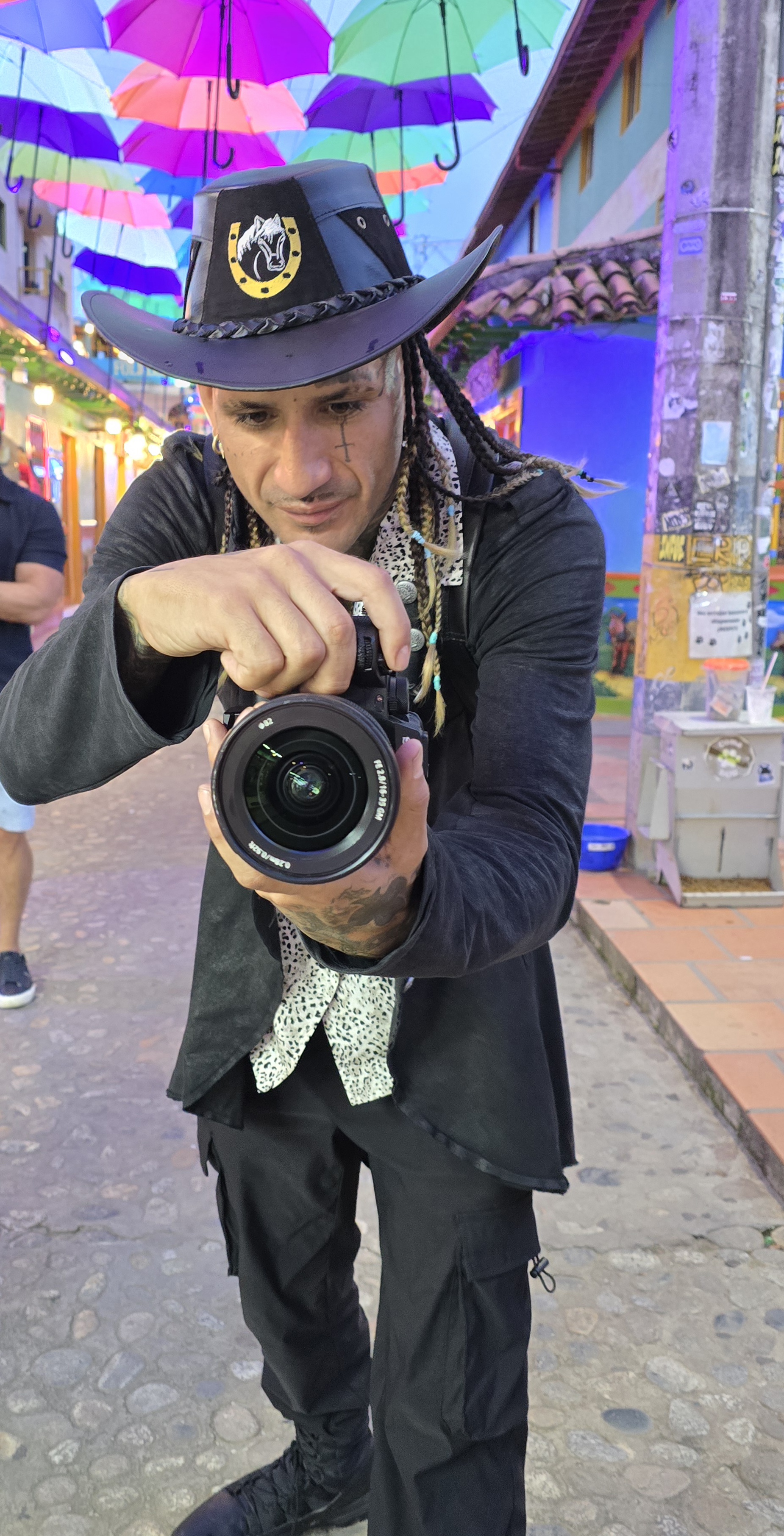 Gilbert Cruz, founder of Ultimo Art Studio